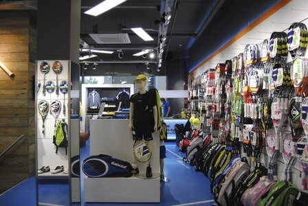 Tennis Store